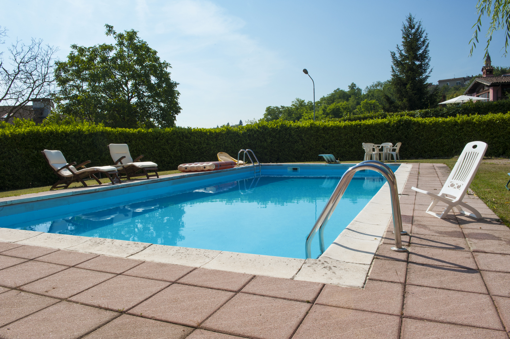 Financial Costs of Owning a Swimming Pool