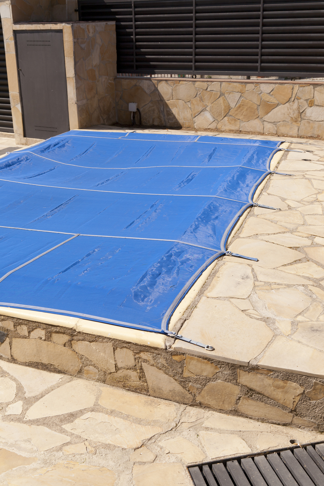 Common Pool Cover Problems